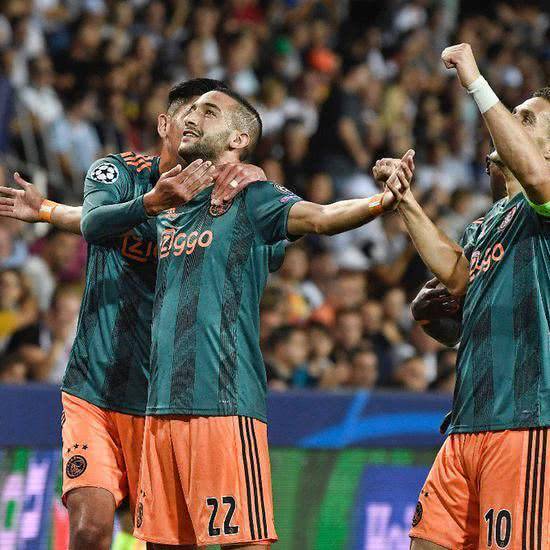 这并非巧合 这并非巧合