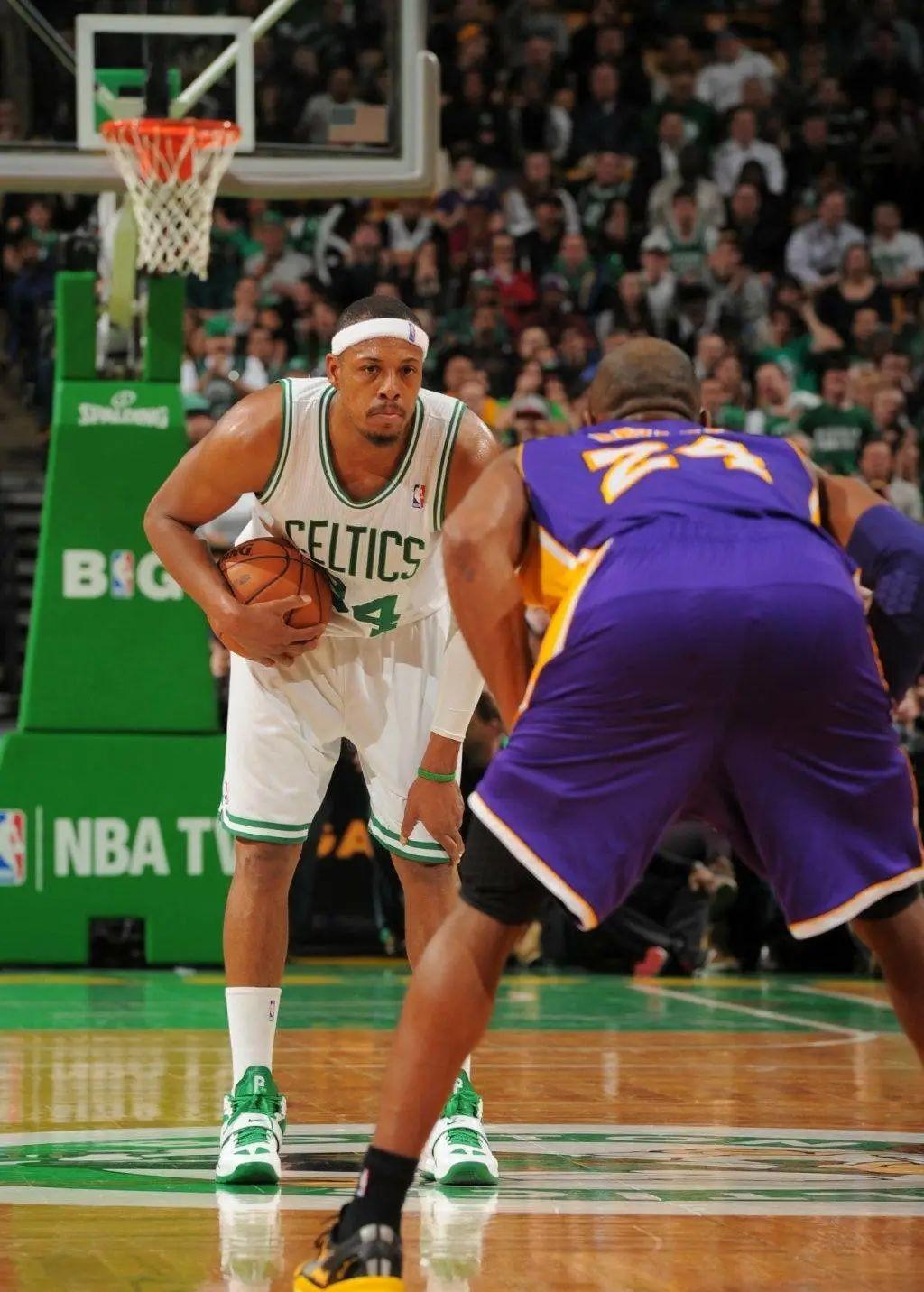 希尔德的发 希尔德的发