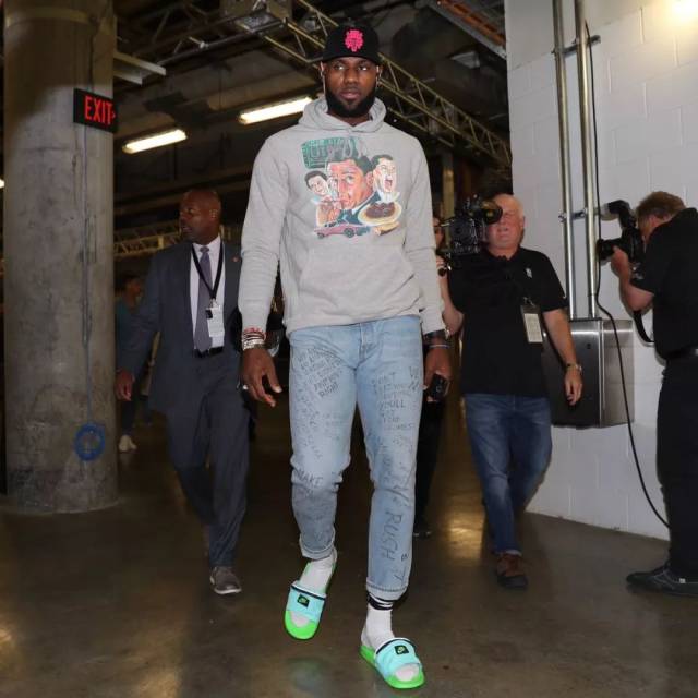 背包扩容更 背包扩容更